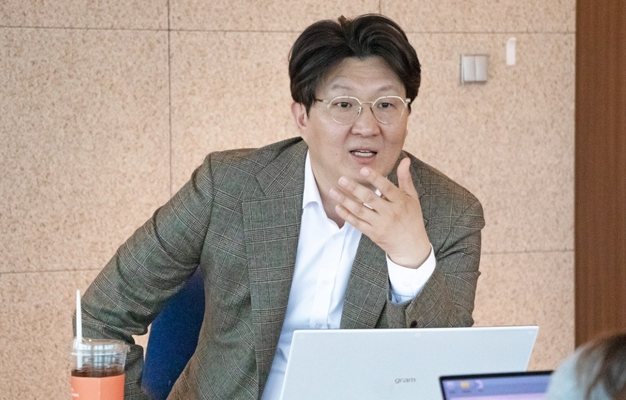 로봇이 가정의 일상이 된다 1가구 1로봇 시대의 투자 기회