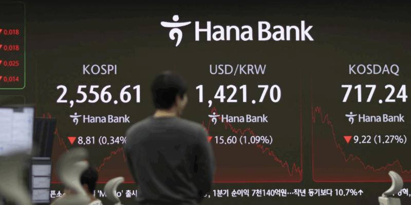한달 10조 유출에도 불구 외국인들이 집중 매수한 주목 종목